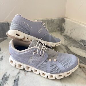 On Running Cloud 6 Sneakers